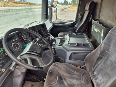 Scania 114-340 8×2