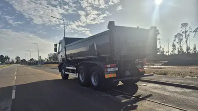 Renault Kerax 410 DXI Bi-Basculante