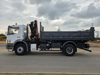 Mercedes-Benz Axor 1833