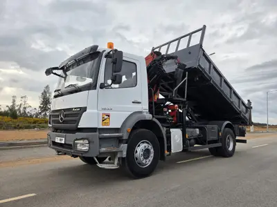 Mercedes-Benz Axor 1833