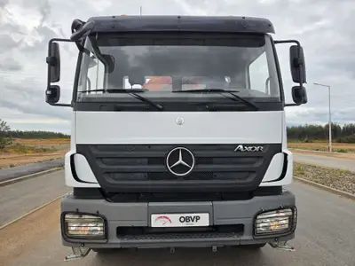 Mercedes-Benz Axor 1833