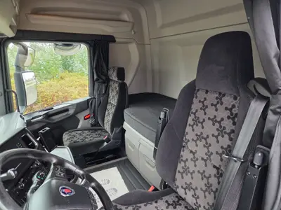 Scania 420R