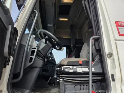 Renault T 480 High
