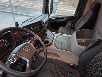 Scania P340