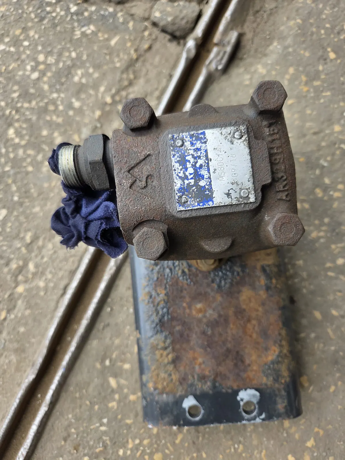 Bomba Hidráulica AR329H151 – Industrial / Trator / Pesados