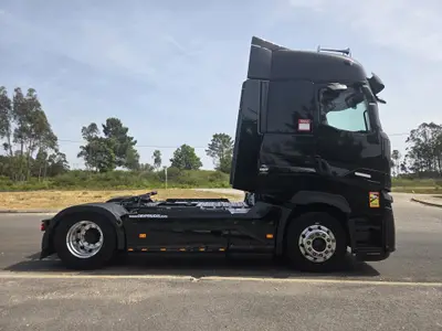 Renault T HIGH 520