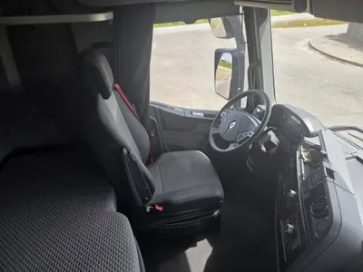 Renault T HIGH 520