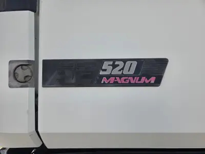 Renault AE Magnum 520