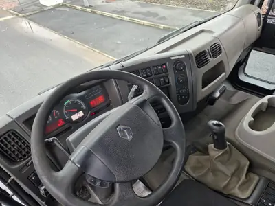 Renault Lander 380 DXI 6×2
