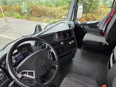 Renault T480