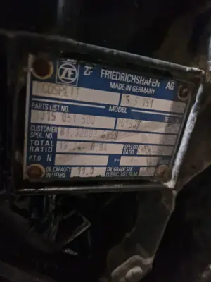 Caixa de velocidades ZF 15S151