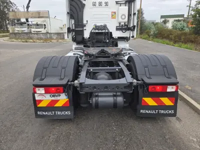Renault T 480 DE 13